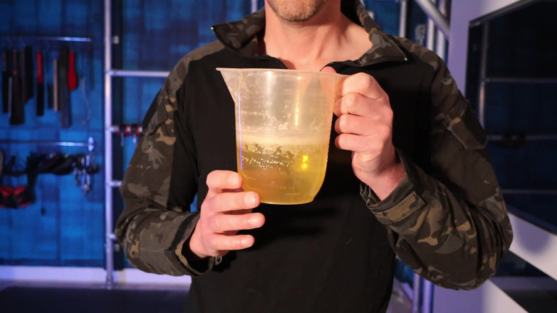 TomBakerBDSM: Tom Baker в видео от первого лица - потребляй каждую каплю моего писсера (4k)