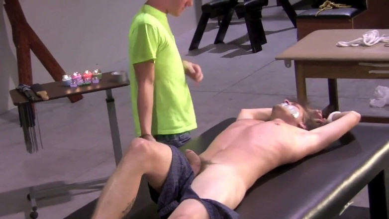 Dream Boy Bondage: Gesprungen - Kapitel 1