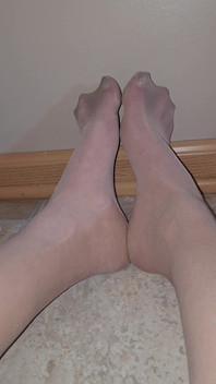 Sheer Nude Nylon Feet to Leak Over