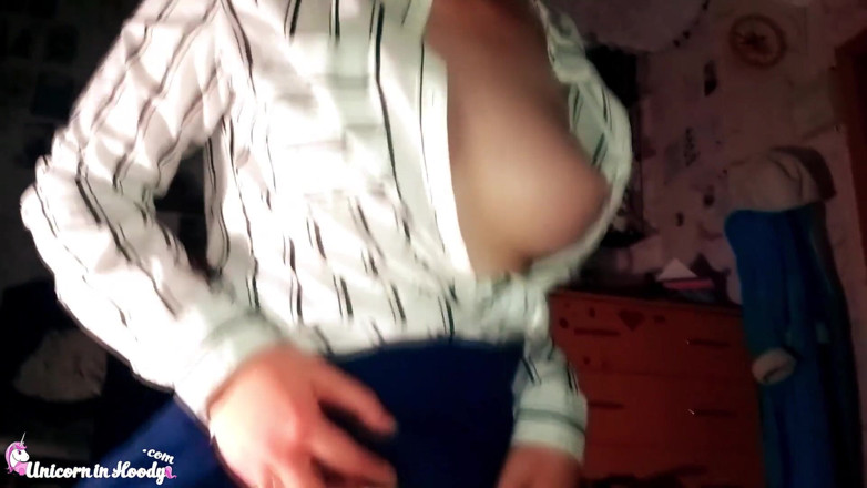 Unicorn In Hoodie: Young class deepthroat and hard sex - cumshot on tits