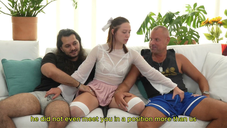 Faplex: Akina Asmus Engages in Dirty Talk While Enjoying Two Cocks