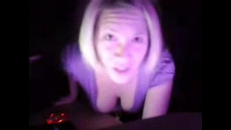 Dogging after dark: 肮脏的语言狗式