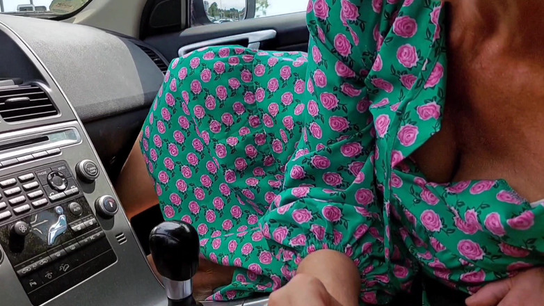 Selena701: Femme Blonde Mature Amateur Aime Le Sexe En Habillement