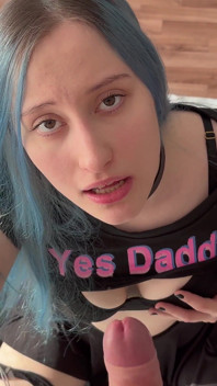 Fuck Me, Stepdaddy! Blue-haired Slut Got Dick in Her Pussy and Was Drenched in Cum.