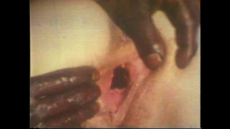 The Unforgettable: Tangan Kasar