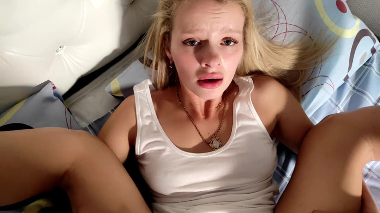 S-Wife Katy: Probudil jsem svou nevlastní sestru a tvrdě jsem ošukal tu...