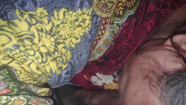 Meera Vishali: Hijabi indyjska dziewczyna pełny hardcore Desi sex