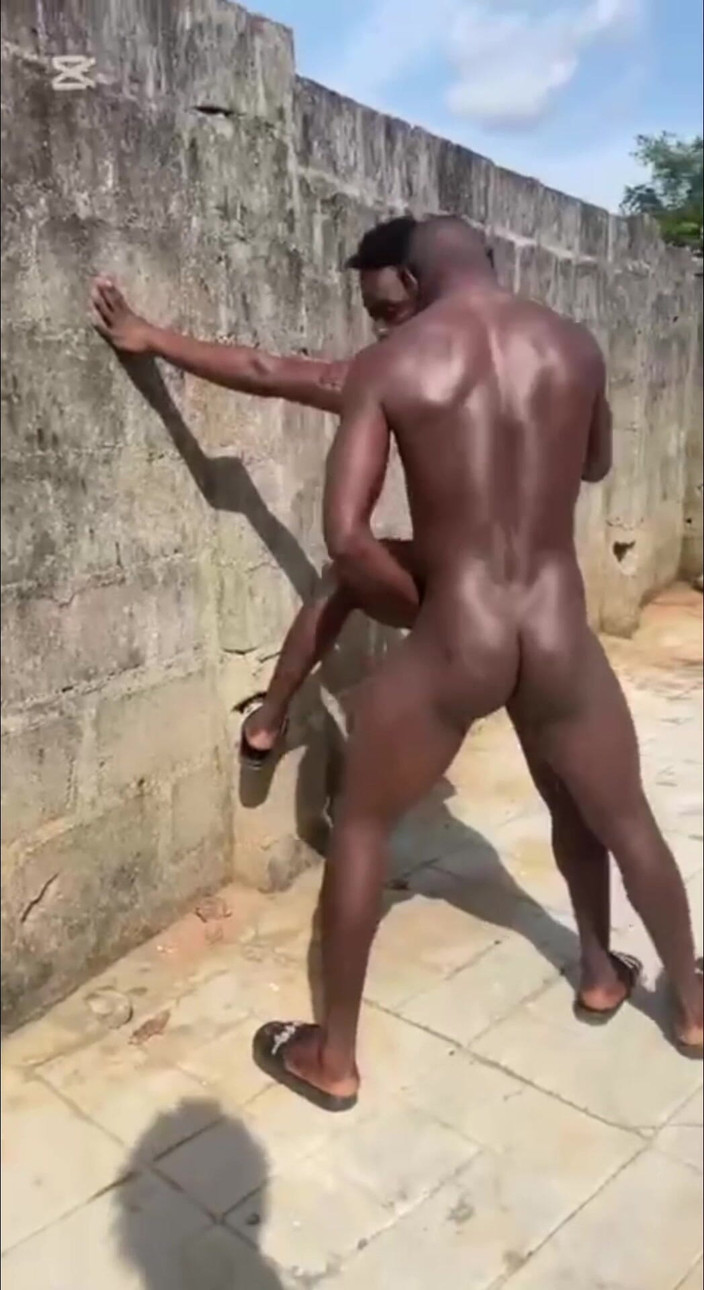 Sassypussyy: Chudai Bro имеет дело с этим ебаной Bussy
