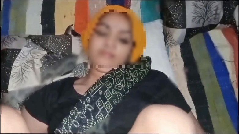 Janvibhabhii: Abang tiriku jilat memekku pakai lidah bahenolnya sebelum ngentot memekku...