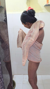 Deshi Nanga Bath Hindi Audio Sex