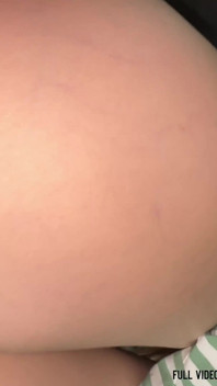 EXTREMO CLOSE-UP EM PRIMEIRO PLANO COM LINDA LINDA