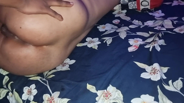 bdboygirl69: Vợ tôi cần đụ lỗ hậu. Sau đó, tôi đụ hậu môn rất...
