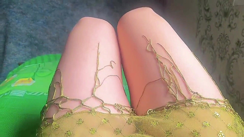 Kitty_Cross: Hermosa femboy mostrando esas hermosas curvas por todas partes