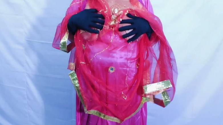 Indian sex with: El jefe de la oficina me folló al estilo perrito