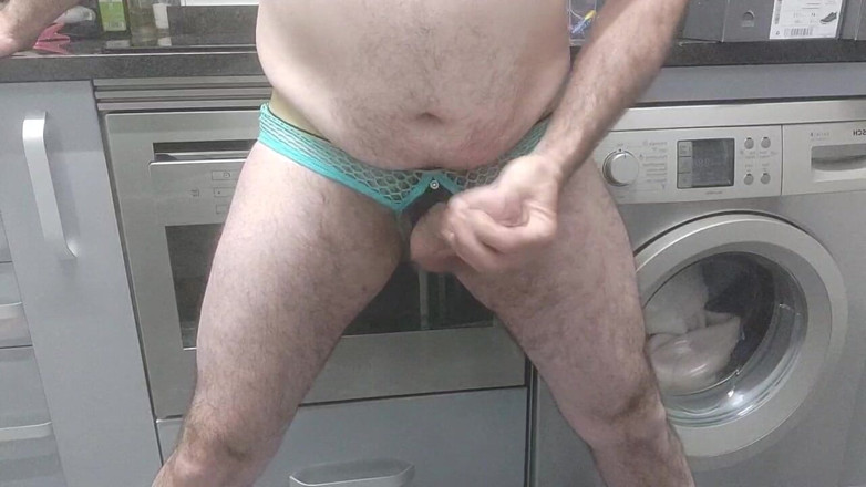 Xauencaliente: 큰 뚱뚱한 자지를 가진 통통한 미시, 배경 클로즈업에 거대한 딜도로 내 쪼이는 엉덩이를 따먹어