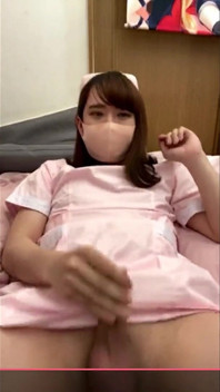 Japonská bisexuální cosplay masturbace