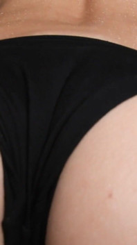 Žhavé a ještě více zpocené pilates video v sexy kalhotkách