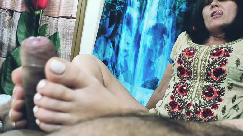 Bolly Karma: BBC Motivates girl to have sex