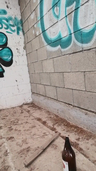 Marga9012: Eu me mostro em um lugar abandonado