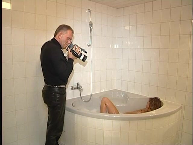 Slutty Teenies: Sexy teen loves taking a bath and posing for the...