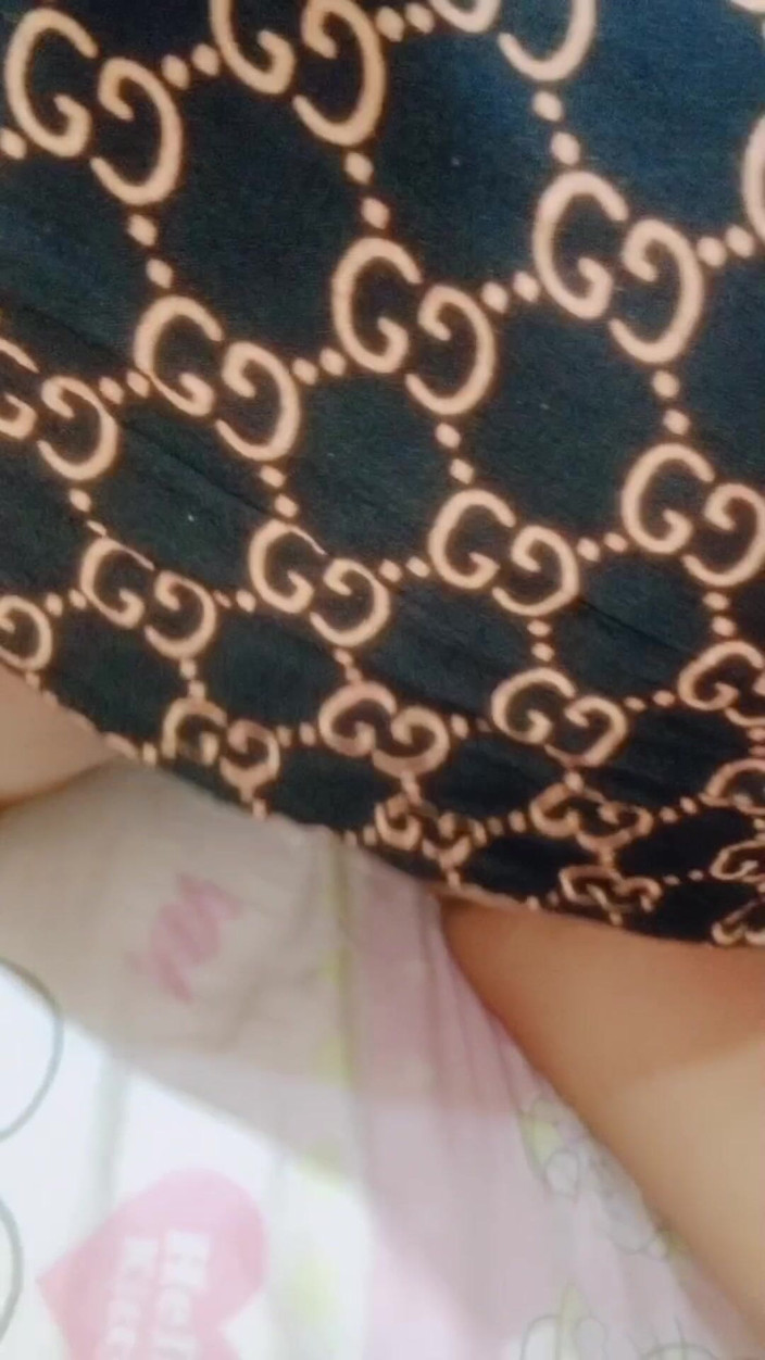 Asian girl videos: Ostatnia żona prosi o przydział