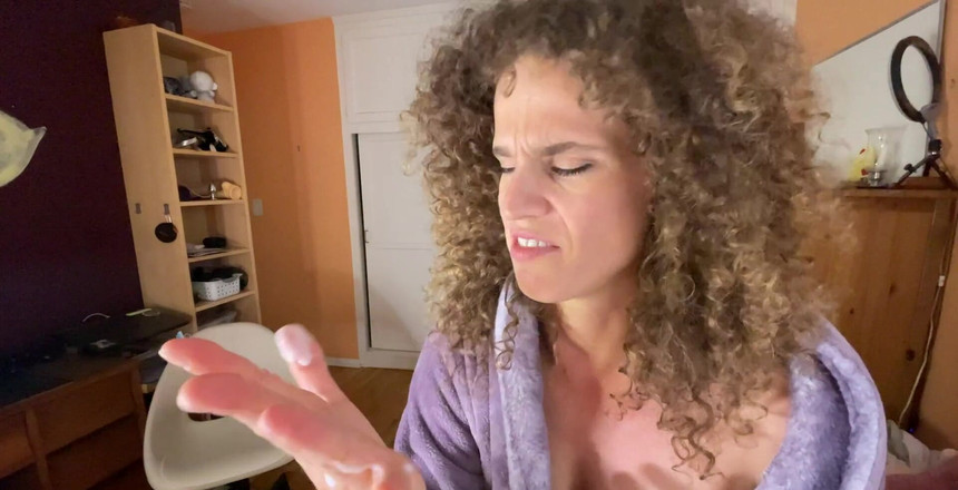 VibeWithMommy: Macecha vás přistihla, jak si znovu honíte! Bože, co s...