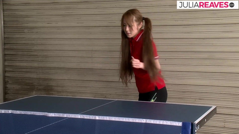 JapaneseAmateur: Ragazza calda succhia due cazzi poi viene scopata per una...