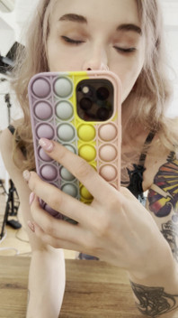 How do you like my lacy lingerie? 