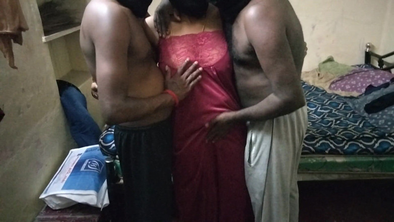Benita sweety: Divya berbagi pacarnya sama ibu tirinya