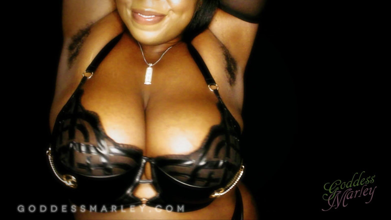Goddess Marley: Thick and Hairy Armpits!