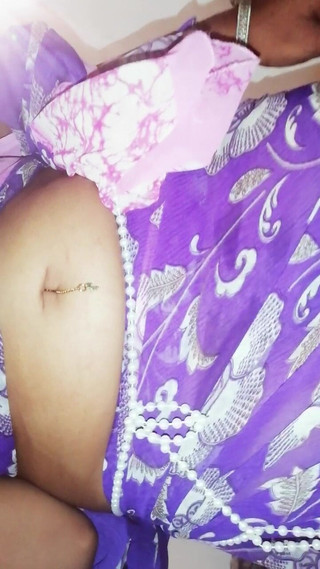 Tina Baby: 僕のメイドは面白いしゃぶり癖がある パート1