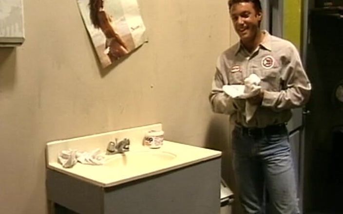 Gay 90's Vintage Porn: Hombres perdidos en ritmo anal # 6