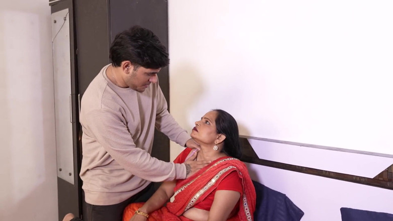 Kamasutra61: Indian Desi Girlfriend Ko Boyfriend Ne Bur Me Lund Ghusa...