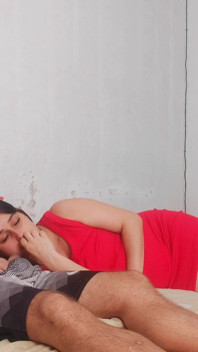Mi madrastra me dio viagra por error y me llamó para ver una película