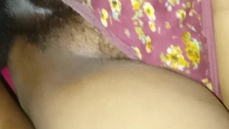 Bengaliauntykichut: 37 Sal Ki Padosi Bhabhi Ko Raat Mein Jakar Chudai...