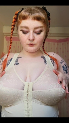 Bunny Royle: Questo fine settimana ho fatto la più incredibile sessione di...