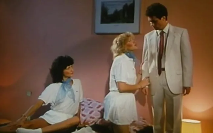 Java Consulting: Tina Loren sempre consegue o que quer