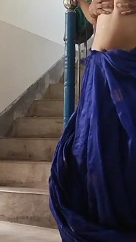 Komşudan ayrılmaya geldi