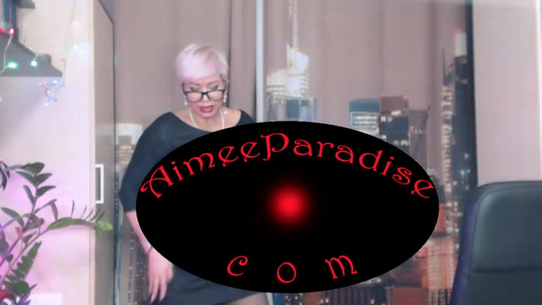 AimeeParadise: Їзда на гумовому члені для приватного шоу для клієнта!