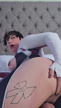 Femboy Spidey Cosplay zerżnięta przez Super Kutas