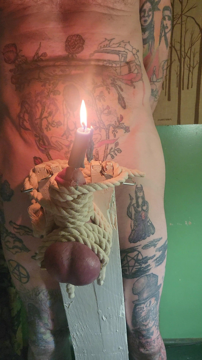 Goode Girl: Goode Girl bičování koulí od svíčky Pt2