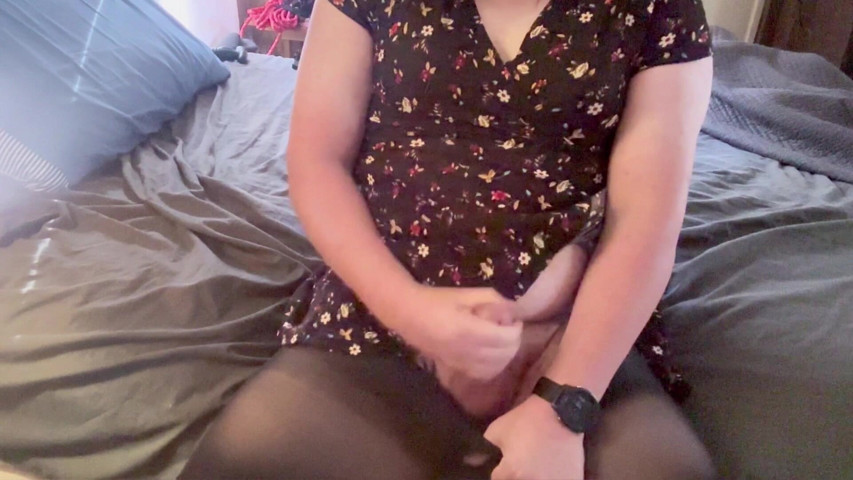 Trans Girl in a Short Dress and Pantyhose Masturbating (Lauren cams) Trans Girl in a Short Dress and Pantyhose Masturbating (Lauren cams)