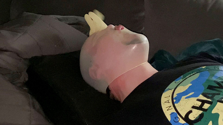 ButHoleDildoLover: 我的第二次呼吸 - 假阳具吮吸26x7厘米的假阳具。