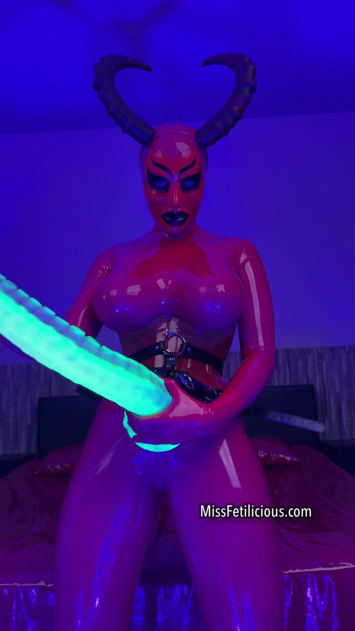 Miss_Fetilicious: Добро пожаловать в ад