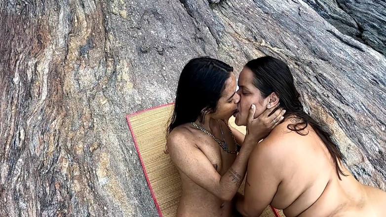 Paty Bumbum: Desi Indian na nagiej plaży seks na żywo z Paty Bumbum