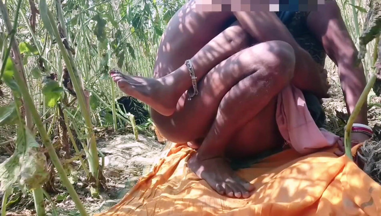 Sumang studio: 嫂子在森林里与姐夫发生性关系被抓。