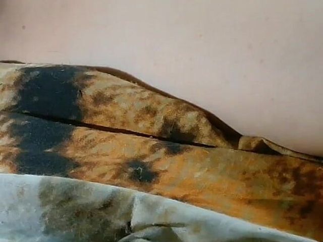 Vibrating Toy Flower Making BBW Pussy All Wet (Bella boo)