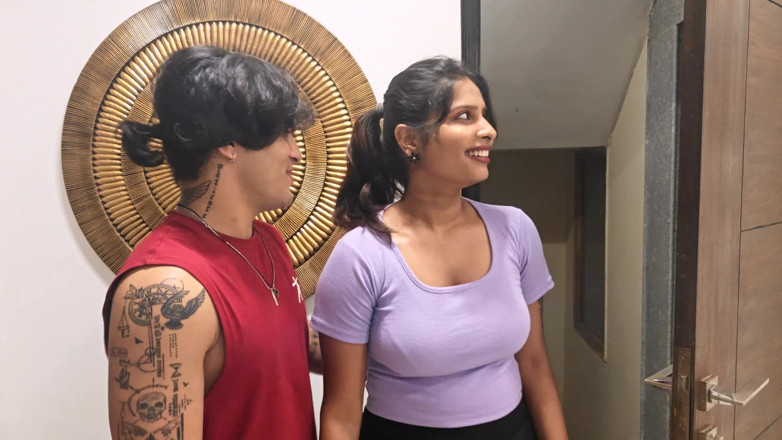 Hotmaster: Indian Desi Girlfriend