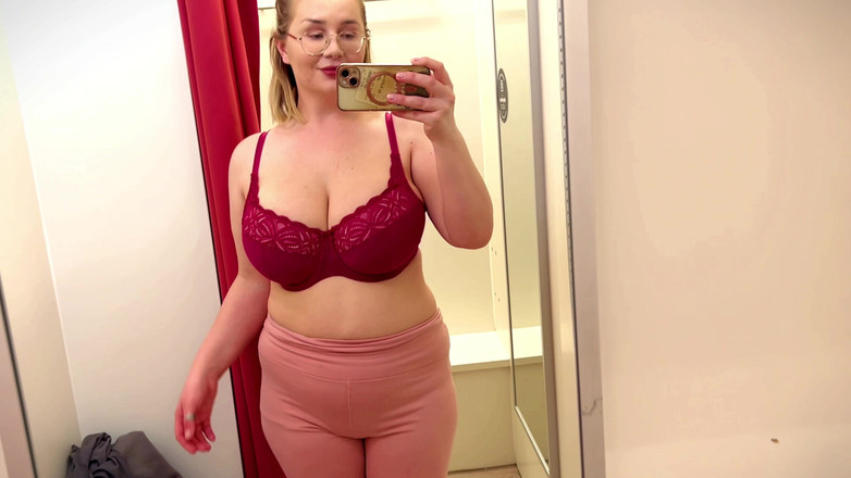 JessieHH: 夏日礼服和胸罩尝试运输 sfw 免费