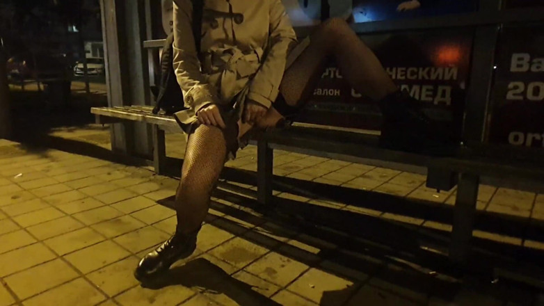 Dirty Molly: 7 riskante squirting-orgasmen für meine muschi, während ich nach hause...